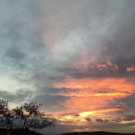 Village - Panoramic Sea And Hill View, Private Garden & Serenity * 拉马蒂埃勒